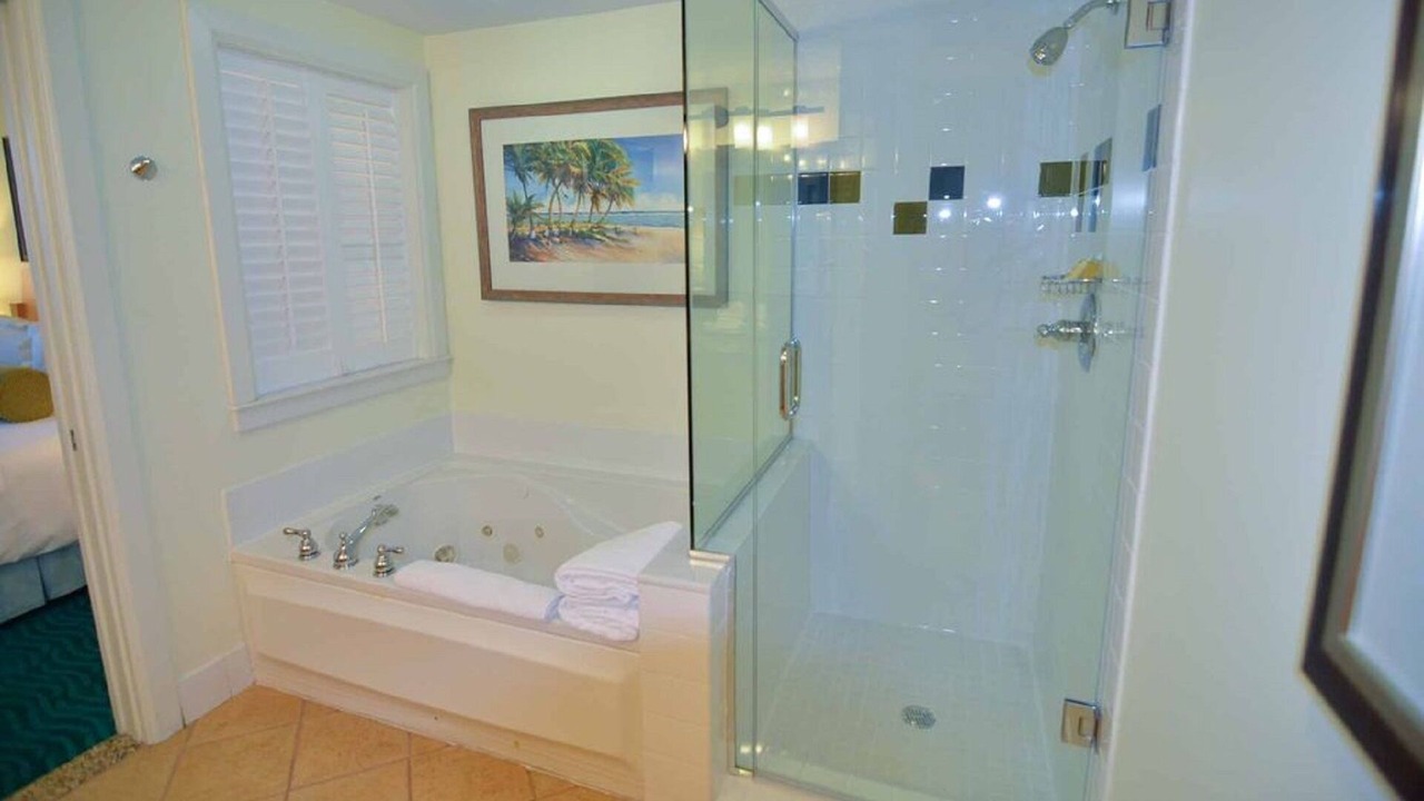 Photo of Bathroom in Paradise Island