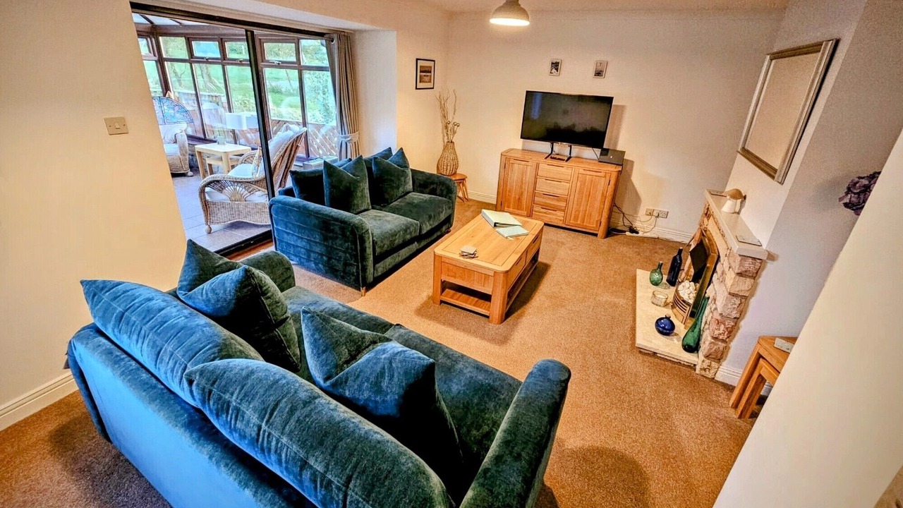 Photo of Livingroom in Waren Mill