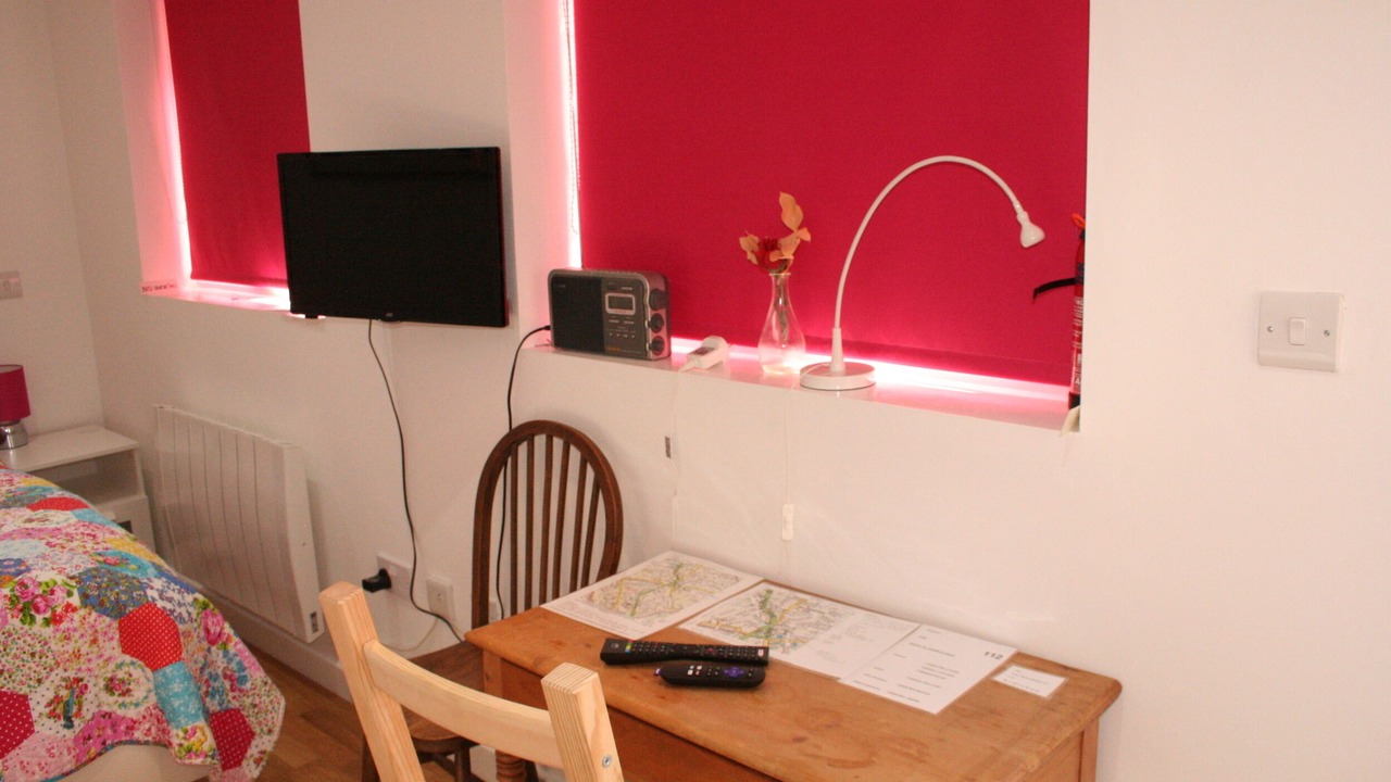 Photo of Bedroom in Swiss Cottage