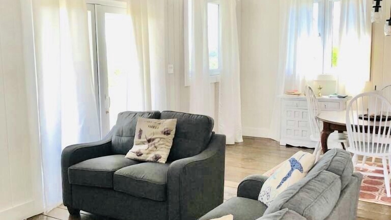 Photo of Livingroom in Rainbow Bay
