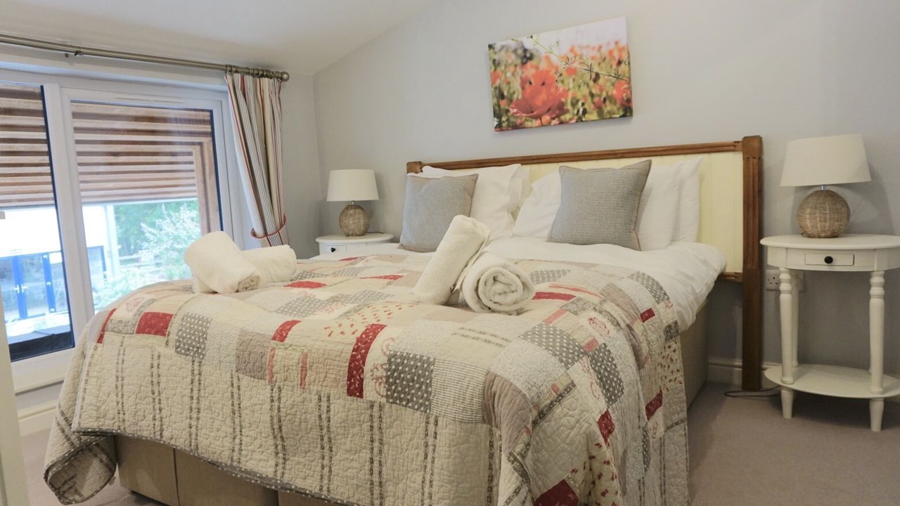 Photo of Bedroom in Bourton