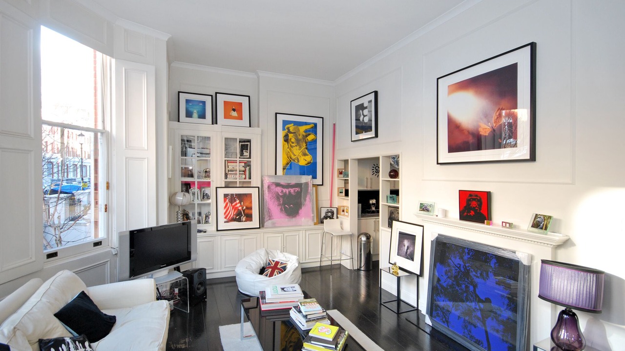 Photo of Livingroom in Courtfield
