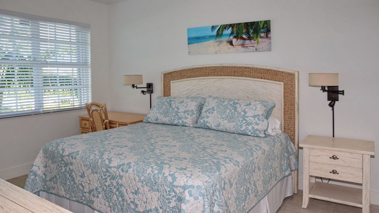 Photo of Bedroom in Treasure Cay