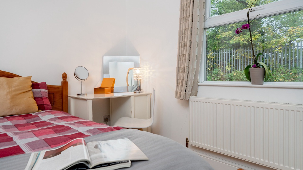 Photo of Bedroom in Cricklewood