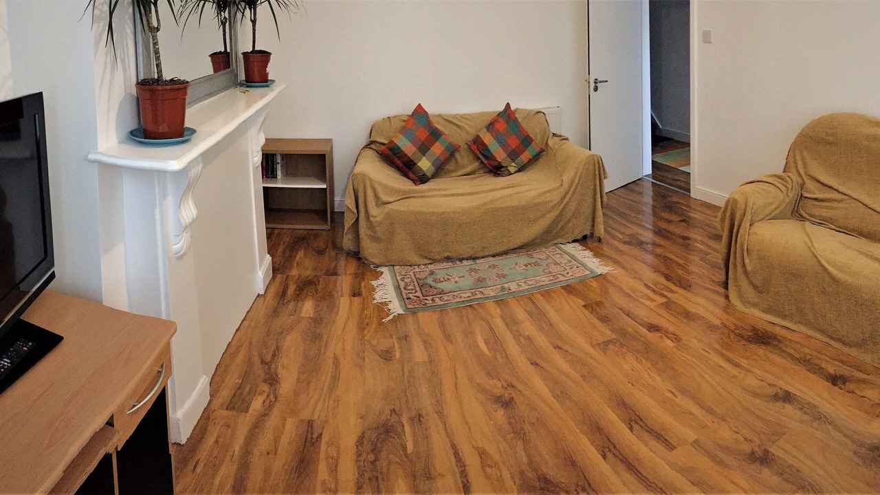 Photo of Livingroom in Cricklewood