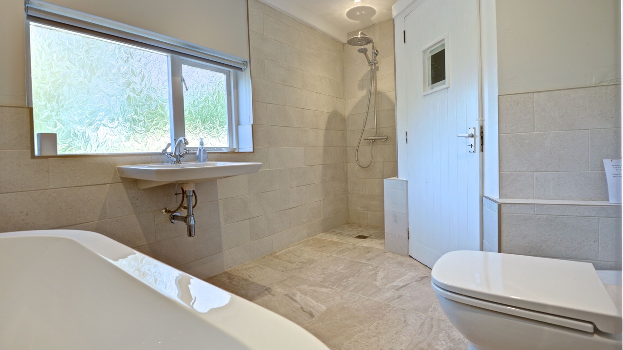 Photo of Bathroom in Grosmont