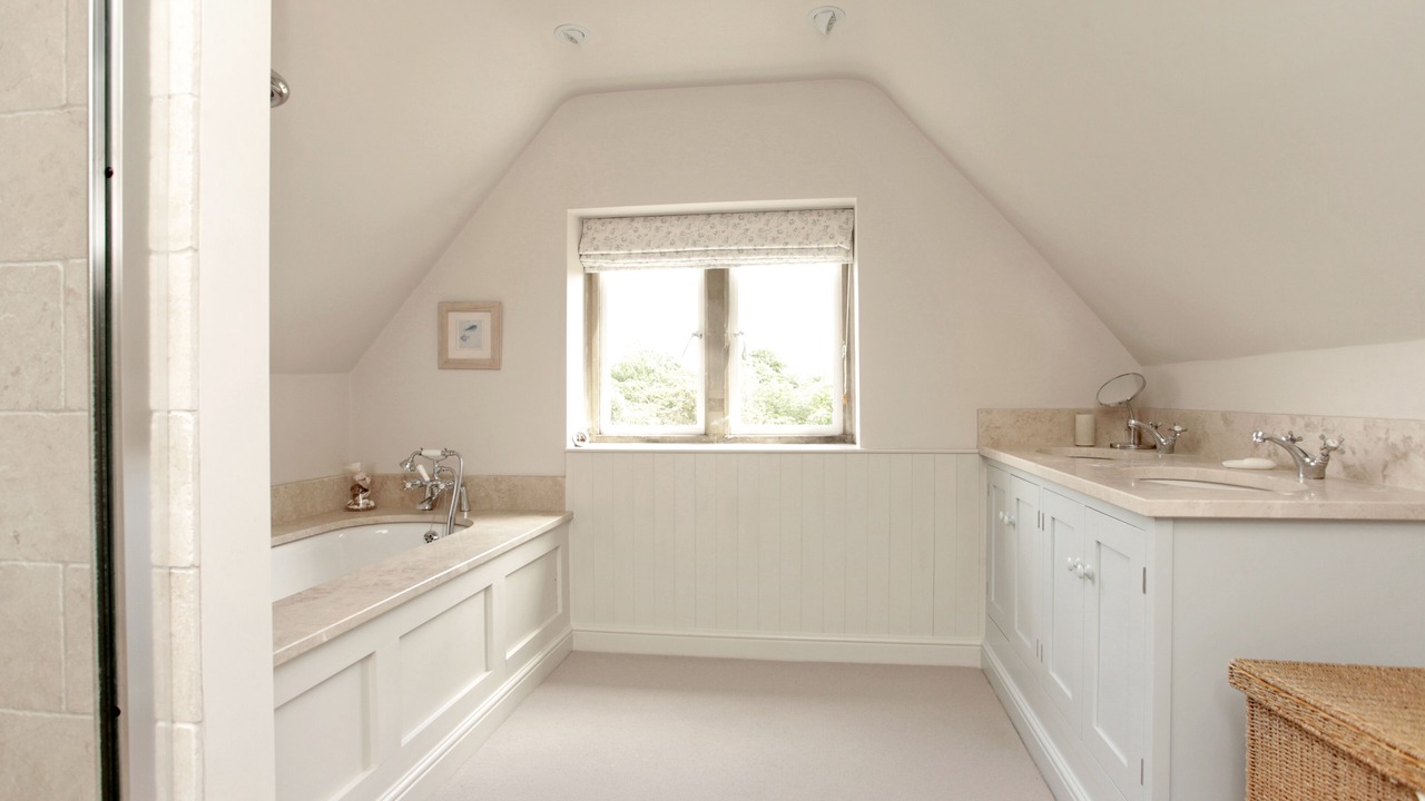Photo of Bathroom in Nether Westcote