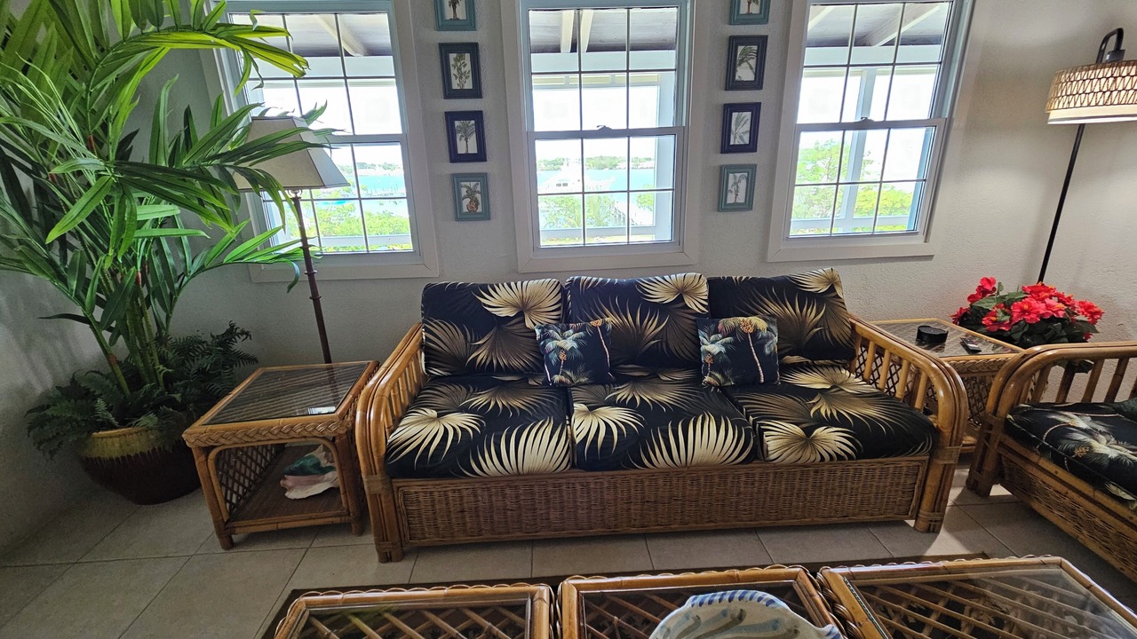 Photo of Bedroom in Green Turtle Cay