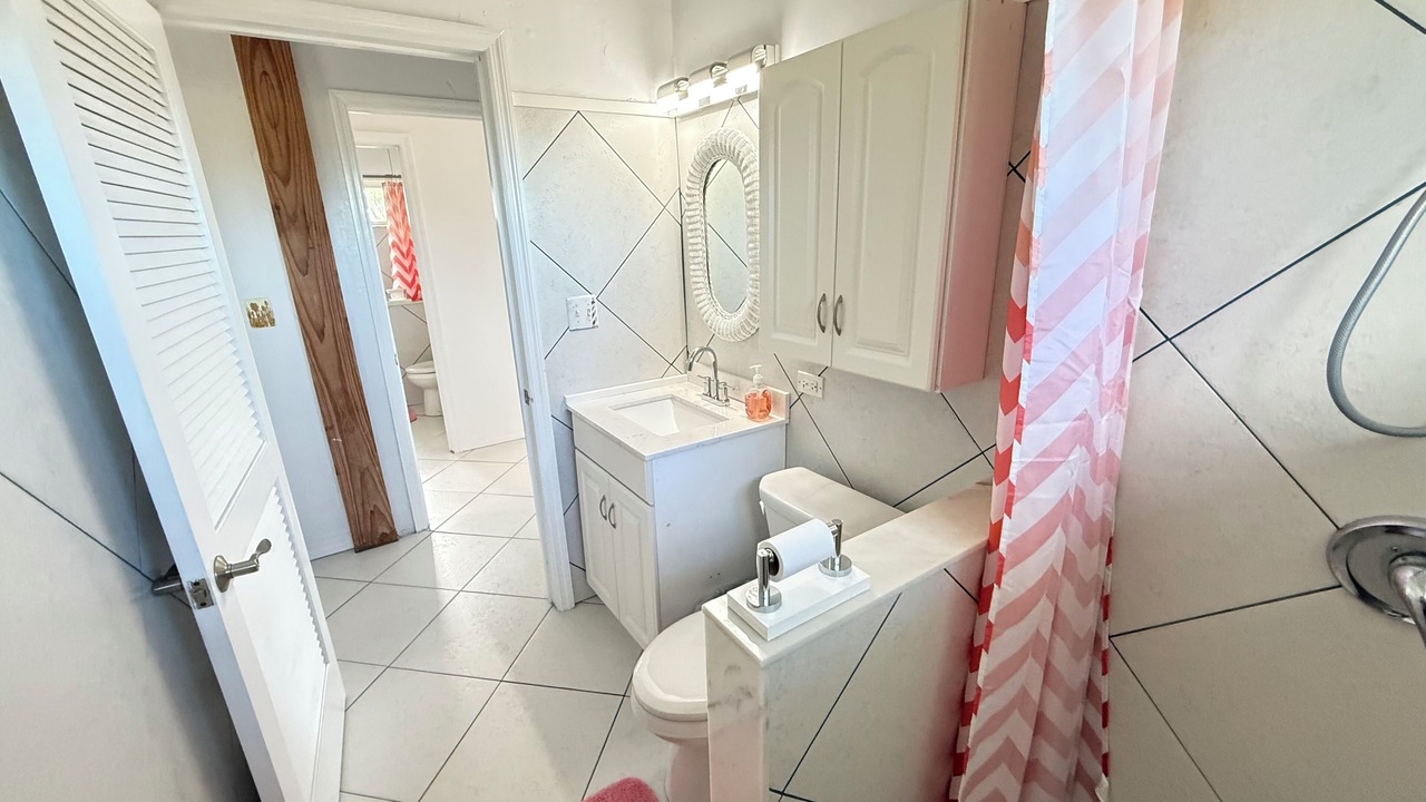 Photo of Bathroom in Wemyss Settlement