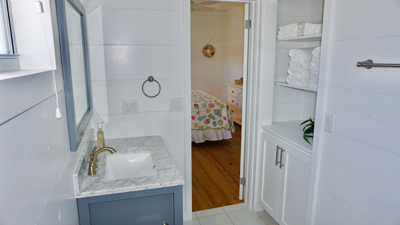 Photo of Bathroom in Spanish Wells