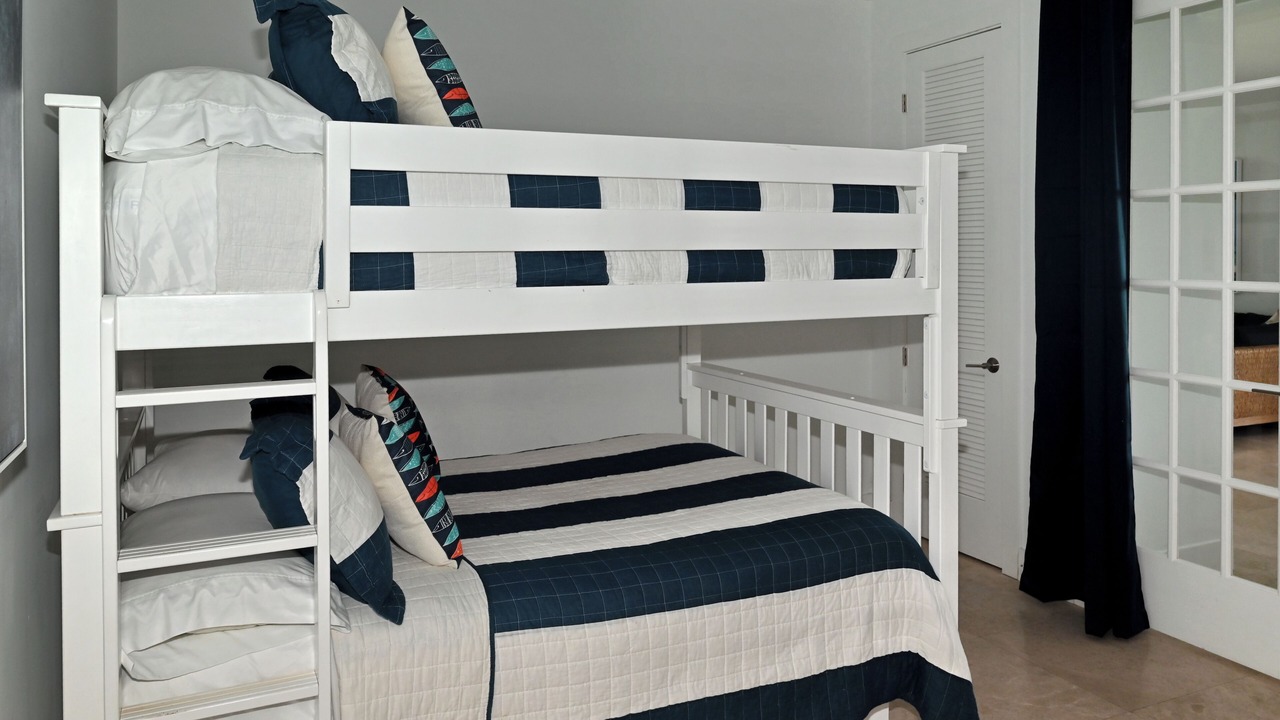 Photo of Bedroom in Treasure Cay