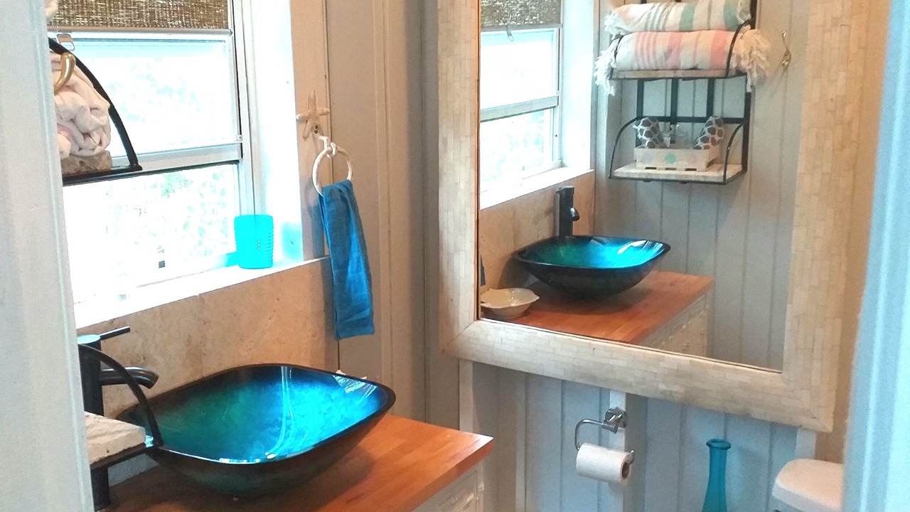 Photo of Bathroom in Governor's Harbour
