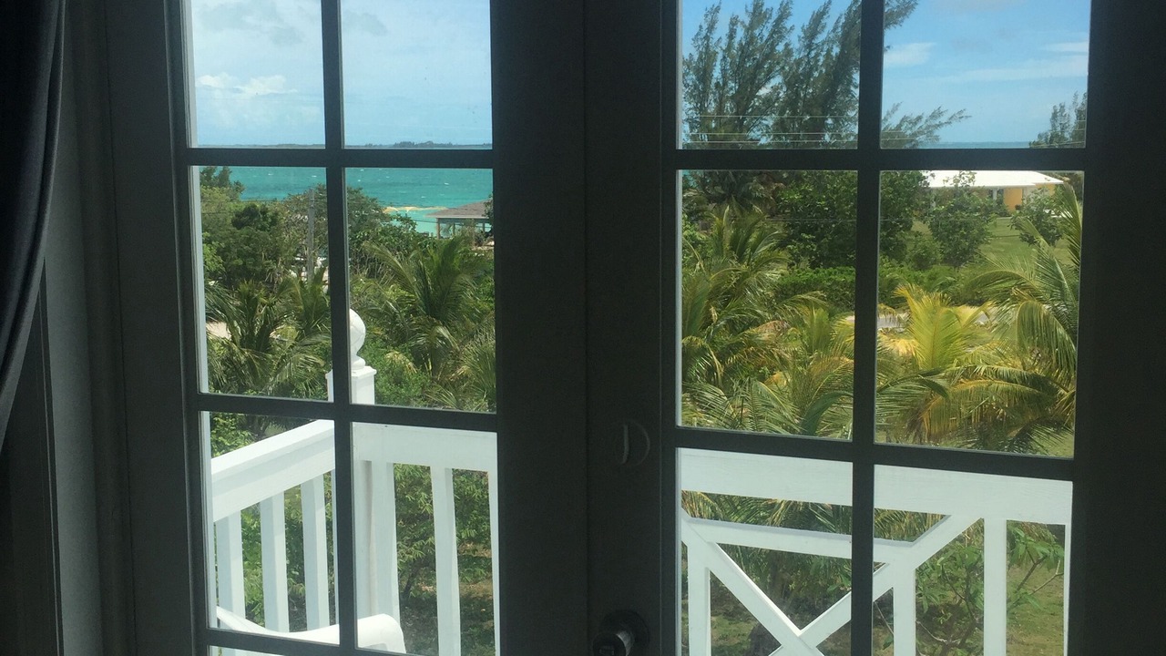 Photo of Patio Balcony in Spanish Wells