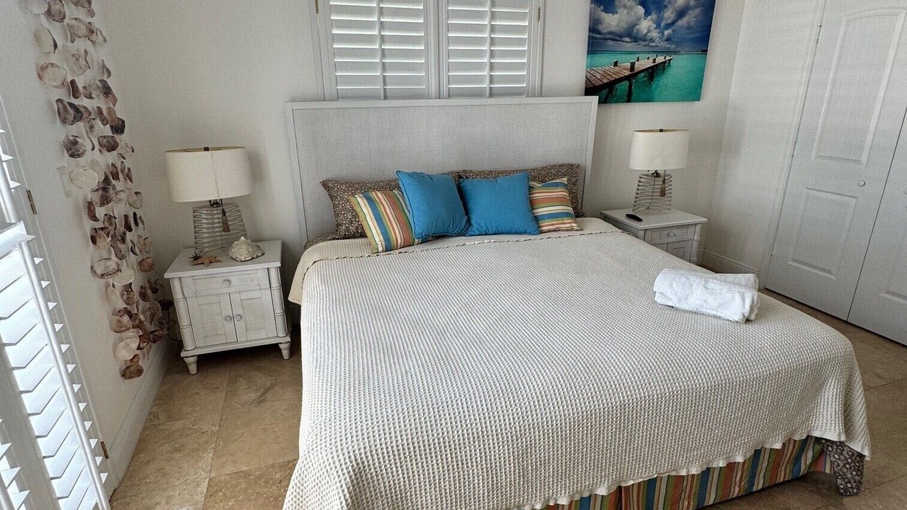 Photo of Bedroom in Alice Town