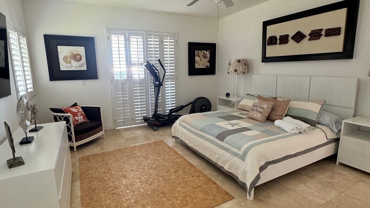 Photo of Bedroom in Alice Town