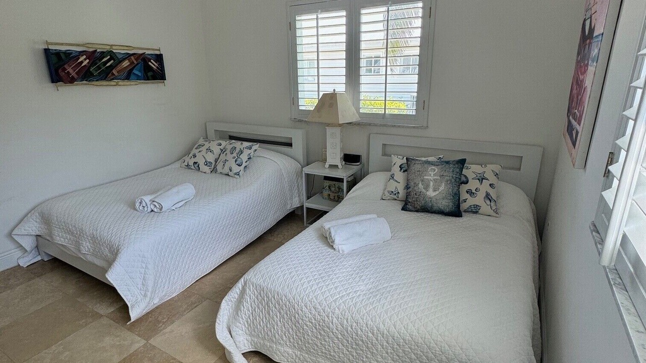 Photo of Bedroom in Alice Town