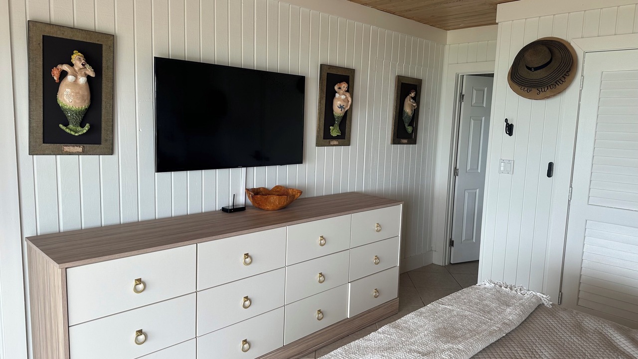 Photo of Bedroom in Great Harbour Cay