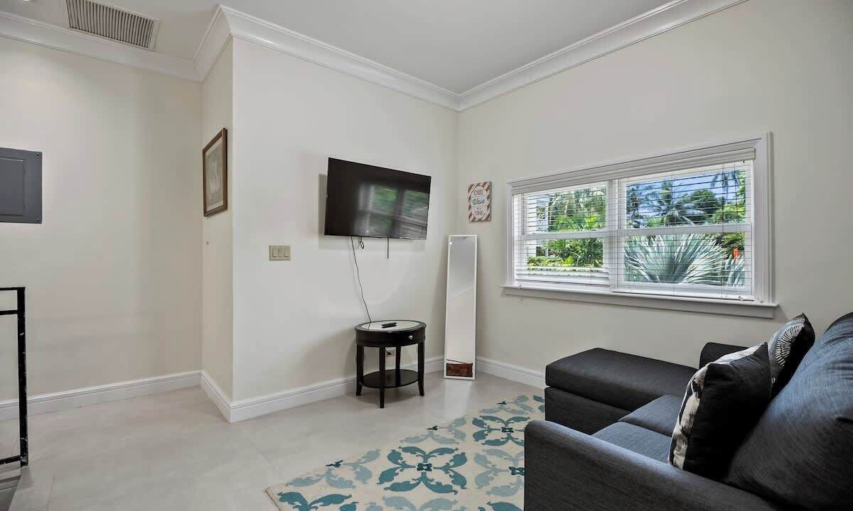 Photo of Livingroom in Nassau