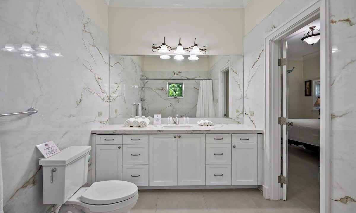 Photo of Bathroom in Nassau