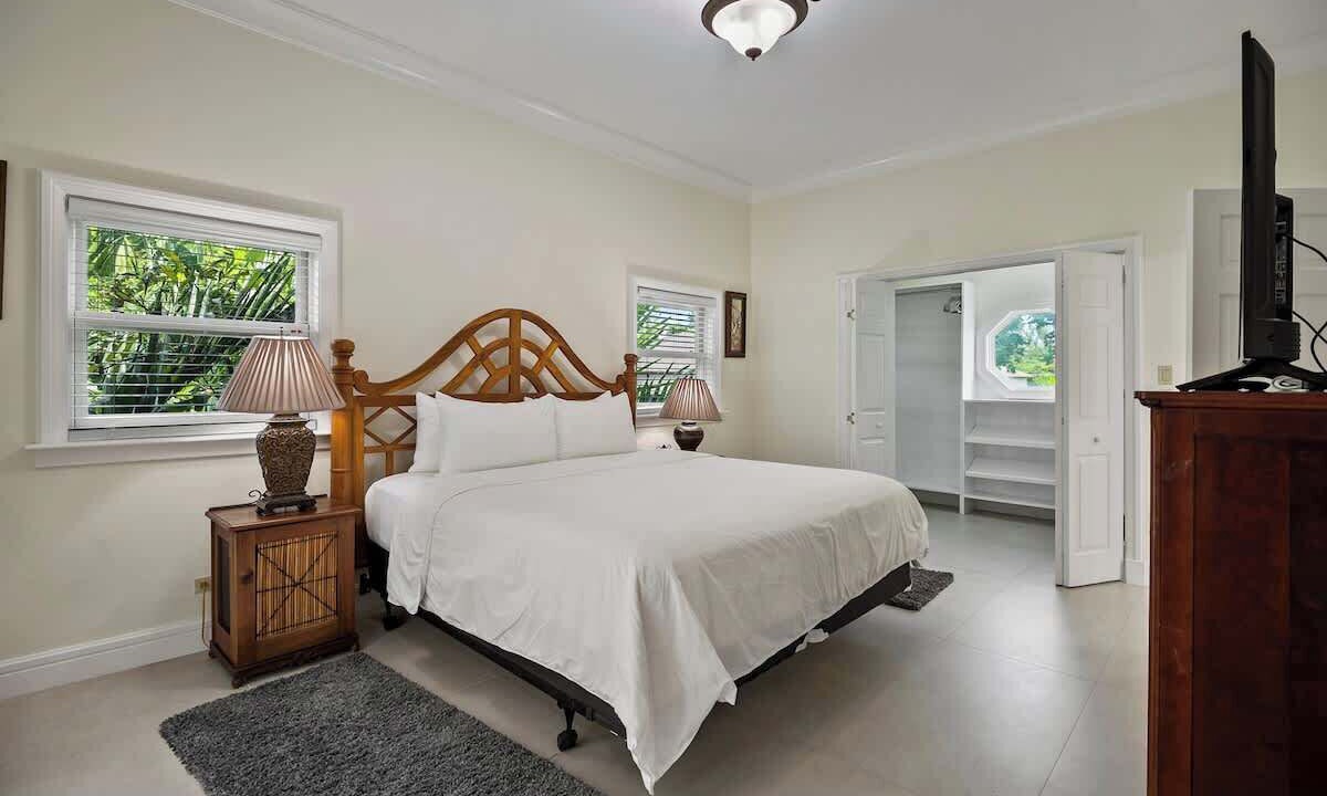 Photo of Bedroom in Nassau