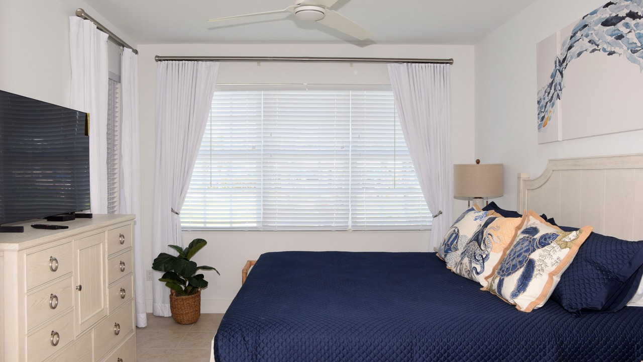 Photo of Bedroom in Treasure Cay