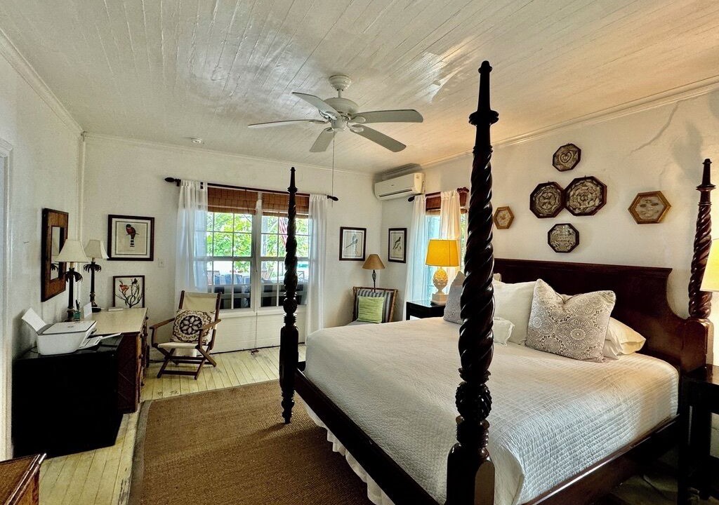 Photo of Bedroom in Dunmore Town