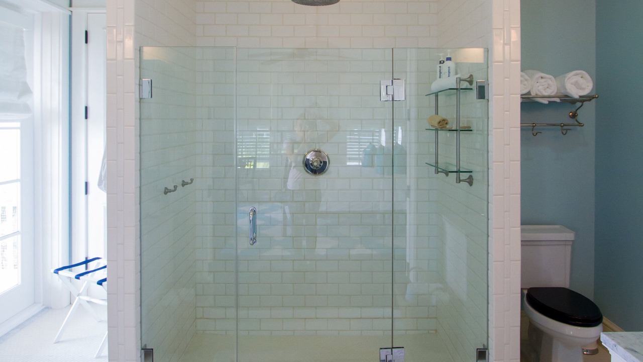 Photo of Bathroom in Old Fort Bay