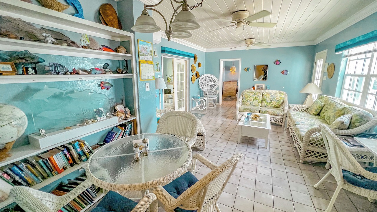 Photo of Bedroom in Dunmore Town