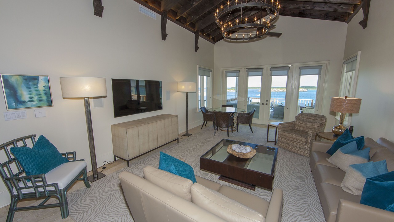 Photo of Bedroom in Staniel Cay