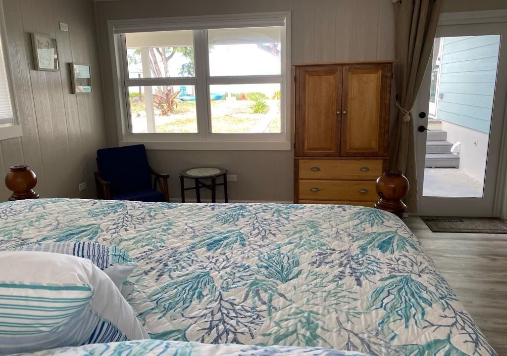 Photo of Bedroom in Spanish Wells