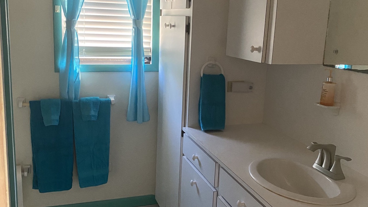 Photo of Bathroom in Spanish Wells