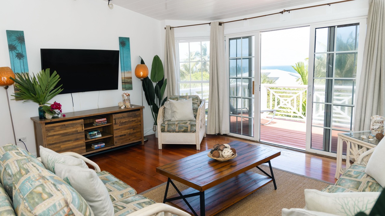 Photo of Livingroom in Dunmore Town