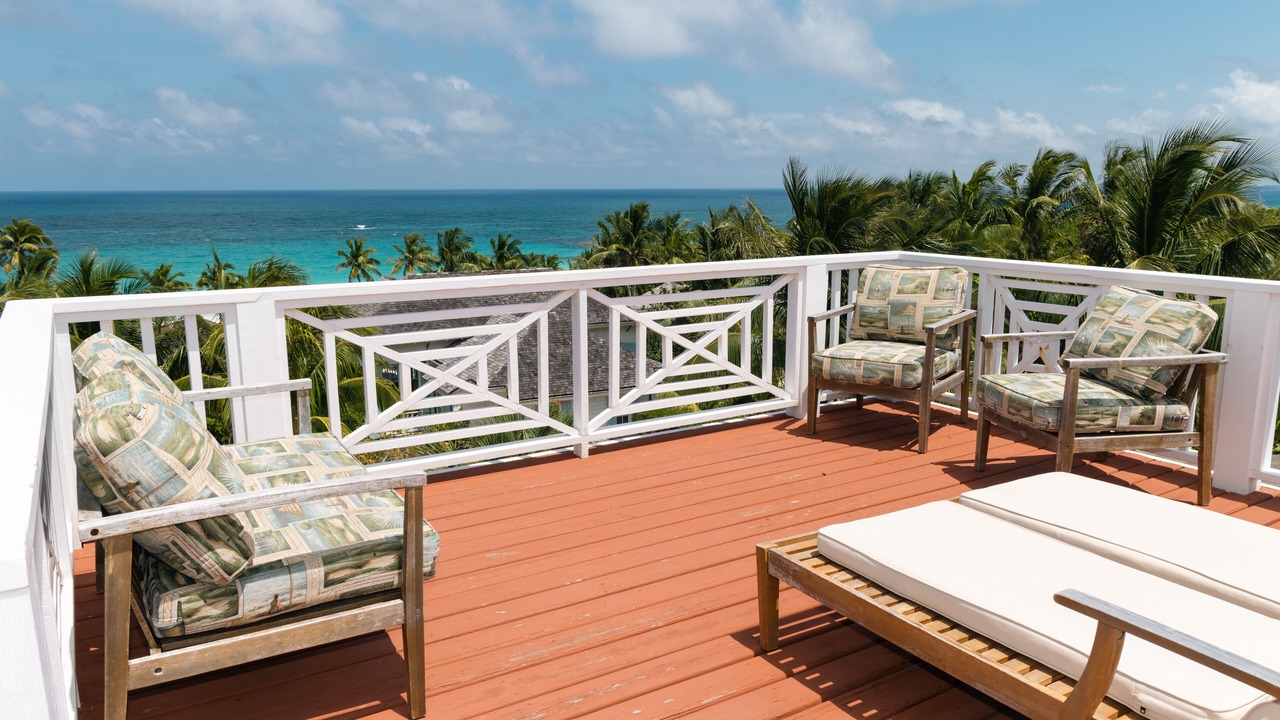 Photo of Patio Balcony in Dunmore Town