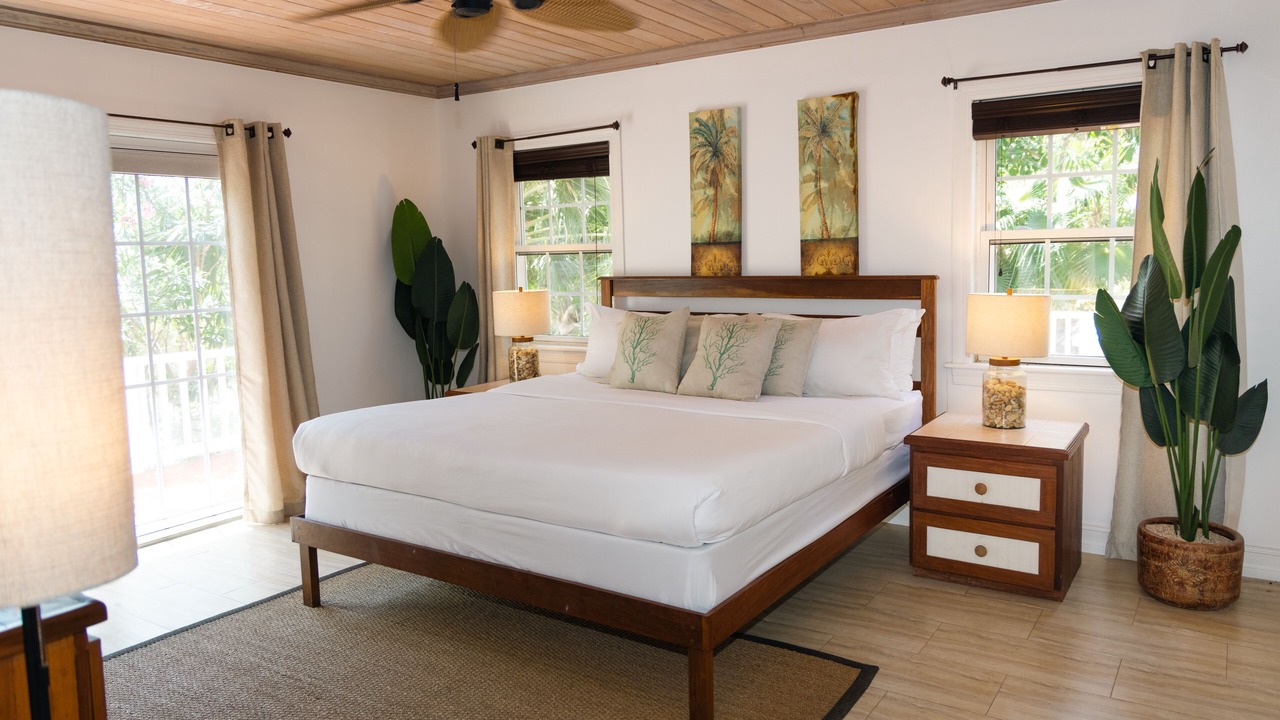 Photo of Bedroom in Dunmore Town