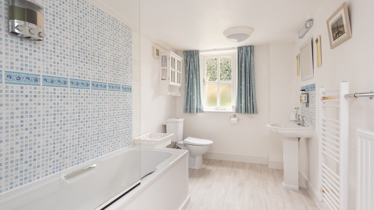 Photo of Bathroom in Bude