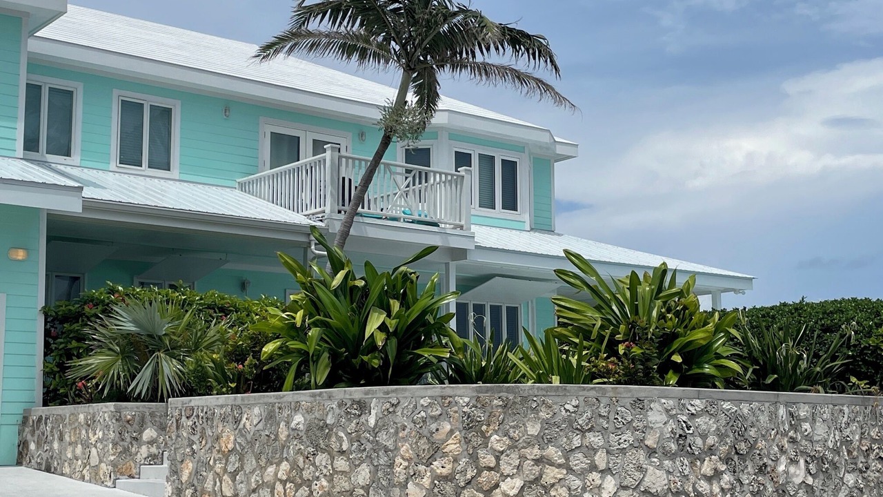 Photo of Outdoor in Hope Town