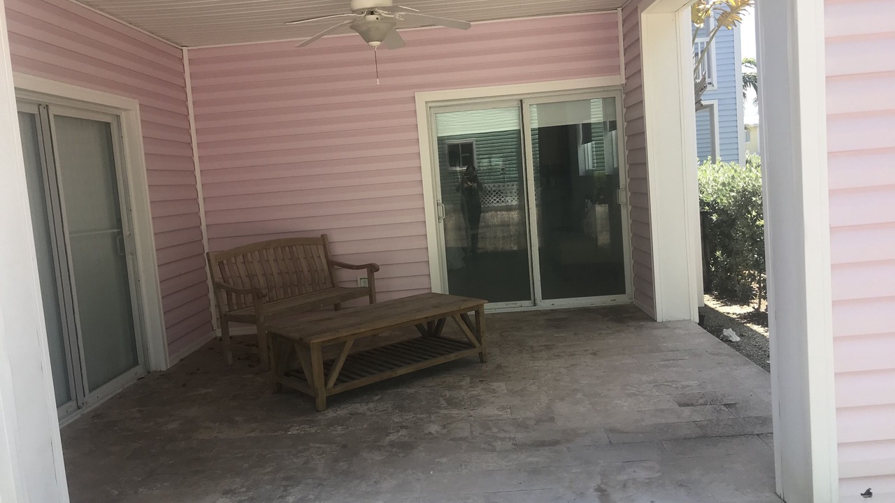 Photo of Outdoor in Alice Town
