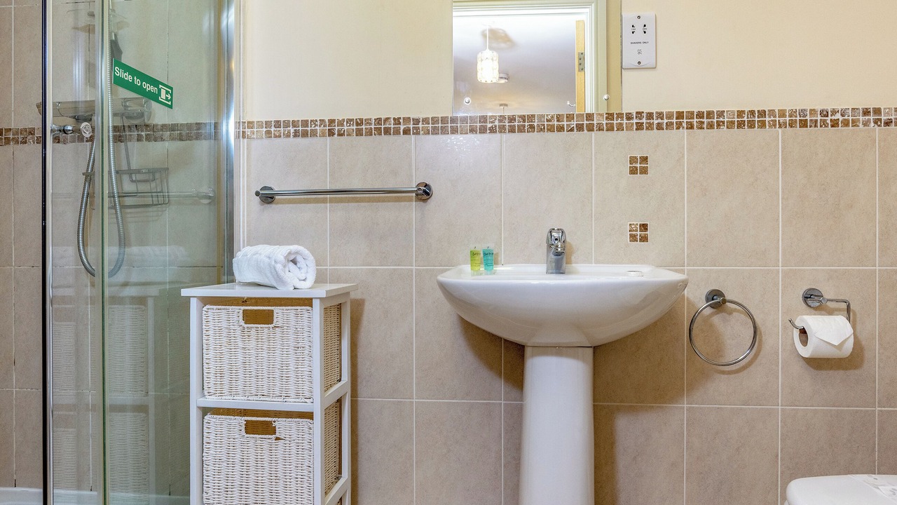 Photo of Bathroom in Newquay