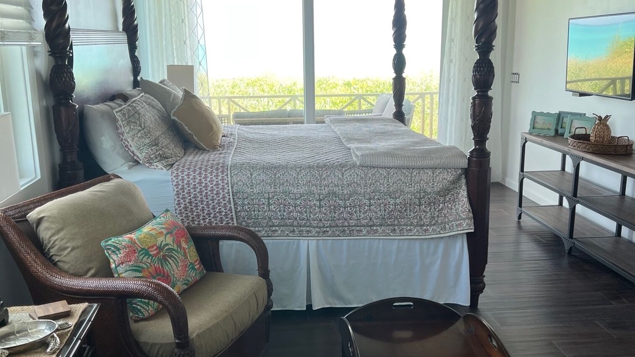 Photo of Bedroom in Treasure Cay