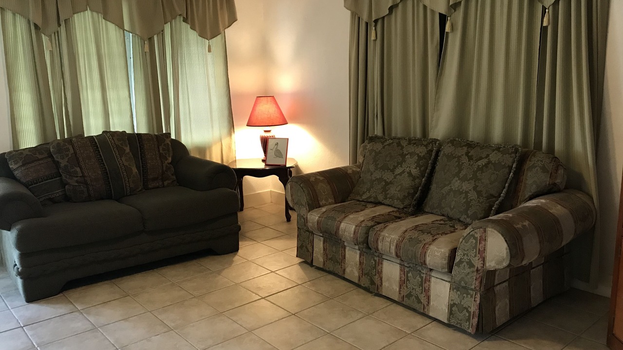 Photo of Livingroom in Tarpum Bay