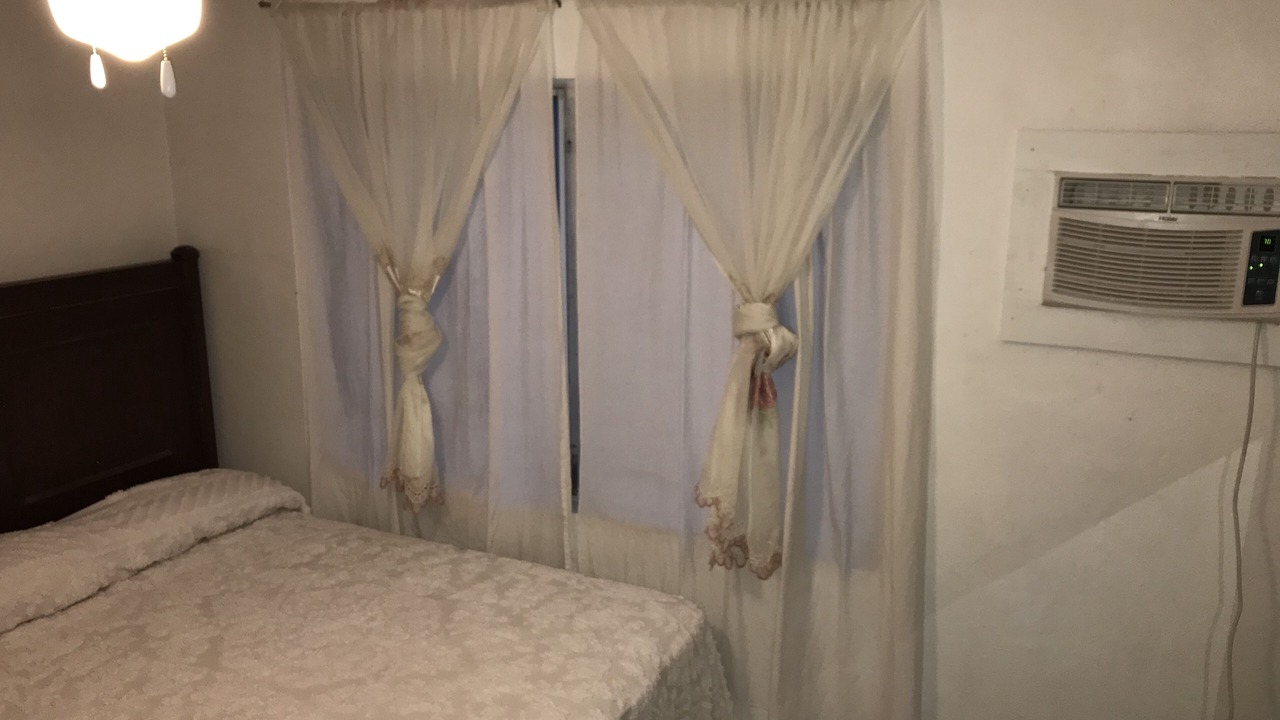 Photo of Bedroom in Tarpum Bay