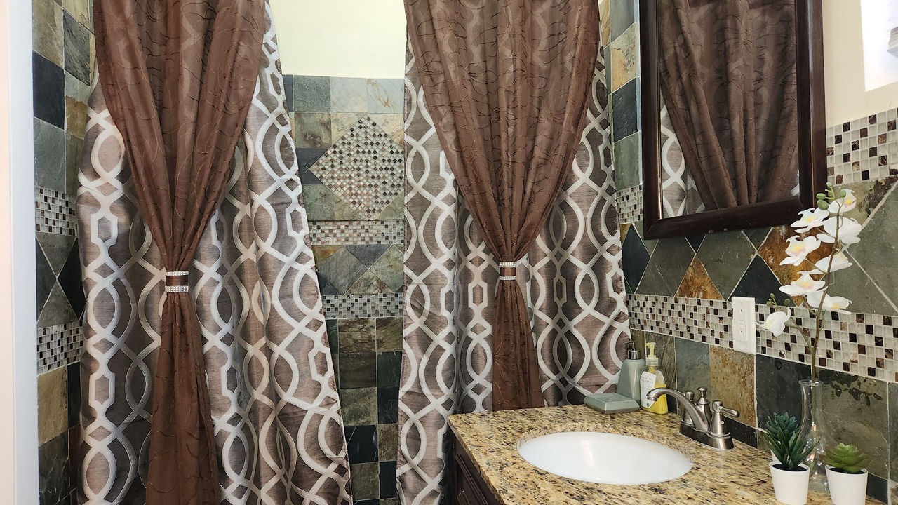Photo of Bathroom in Nassau