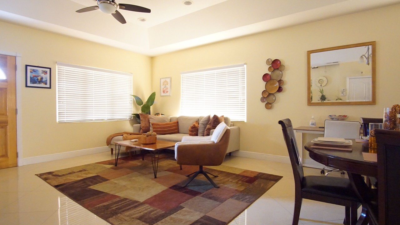 Photo of Livingroom in Nassau