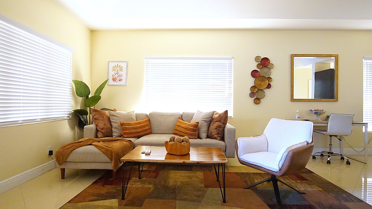 Photo of Livingroom in Nassau