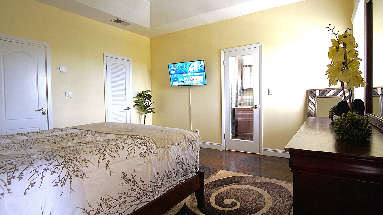 Photo of Bedroom in Nassau