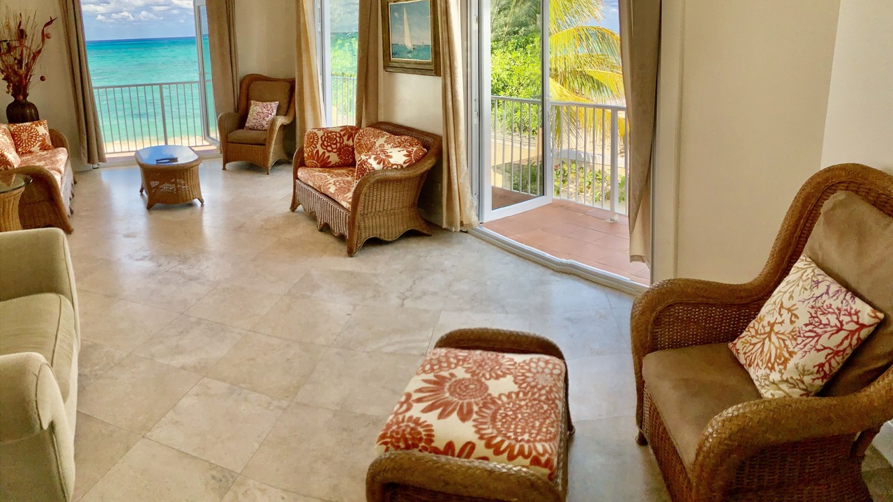 Photo of Livingroom in Nassau