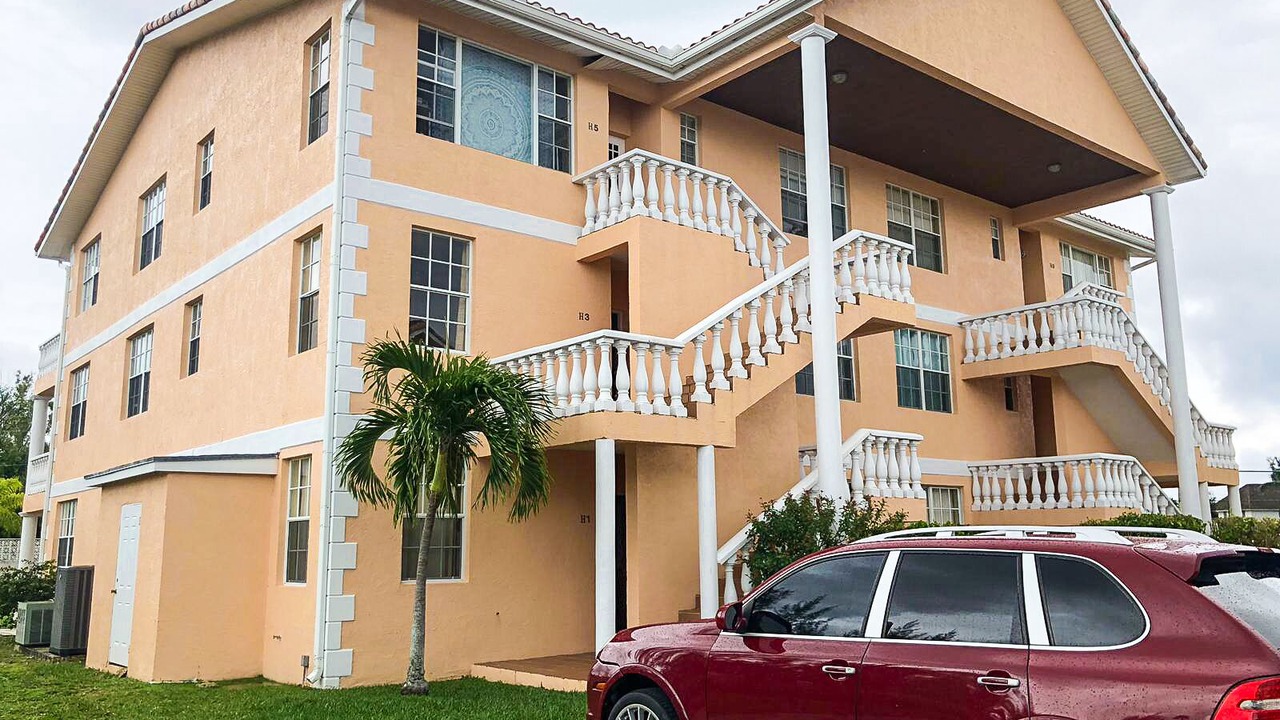 Photo of Outdoor in Bahamas Terrace