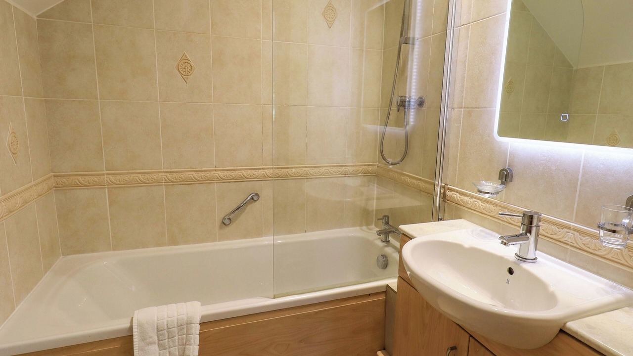 Photo of Bathroom in Windermere