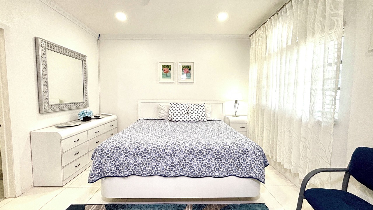 Photo of Bedroom in Nassau