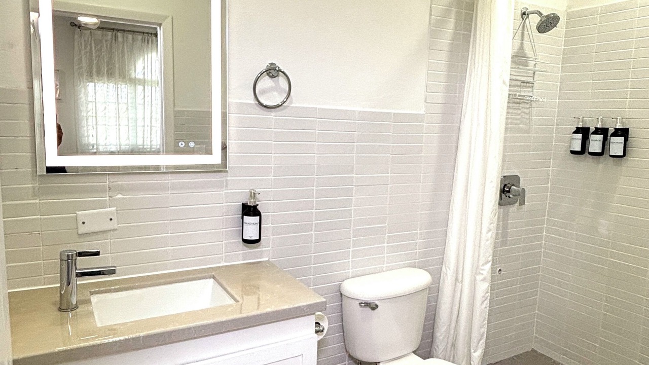 Photo of Bathroom in Nassau